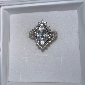 Designer CZ Marquise Cut Sterling Silver (.925) Ring Size:09